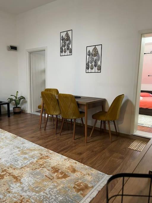 Apartament La Casa Timisoara Luaran gambar